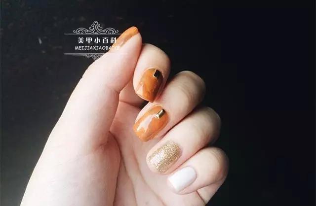 韓.國 爆紅做的大理石紋美甲,為什麼就能那麼美?