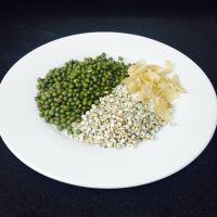 每天喝一碗,2天瘦8斤,毒排了,腫消了,痘痘也沒了!