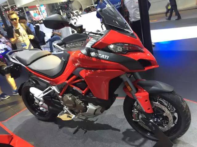 現場直擊:2016北京車展上最耀眼的摩托車