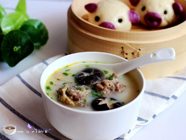 煲雞湯,新妙招!加了它,湯好喝肉好吃!您試試就知道有多好了!