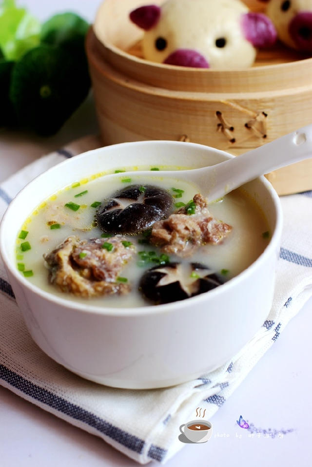 煲雞湯,新妙招!加了它,湯好喝肉好吃!您試試就知道有多好了!
