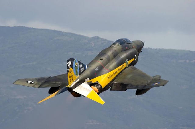F-4戰鬥機曾坐擁16項世界紀錄,具備核打擊能力