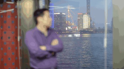 並不是因為房價太高,他才用150個貨櫃,在上海變出了這個無敵江景房