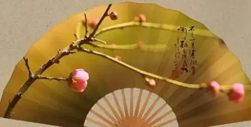 握的太緊,東西會碎,手會疼
