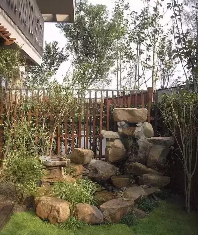看到這些庭院,有錢人都回農村建房了!