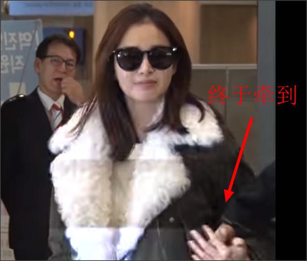 婚後的Rain就是活的霸道總裁,看他牽手金泰希的細節太撩人