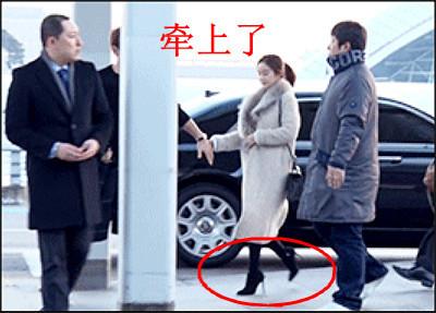 婚後的Rain就是活的霸道總裁,看他牽手金泰希的細節太撩人