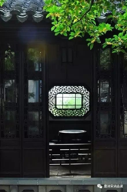 纏綿悠悠的思春詩詞,春風十里不如你!