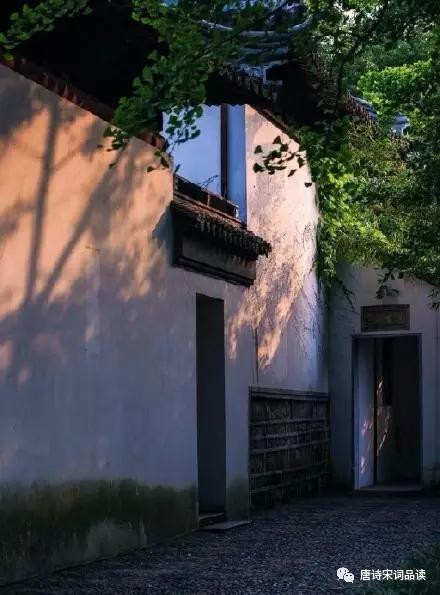 纏綿悠悠的思春詩詞,春風十里不如你!