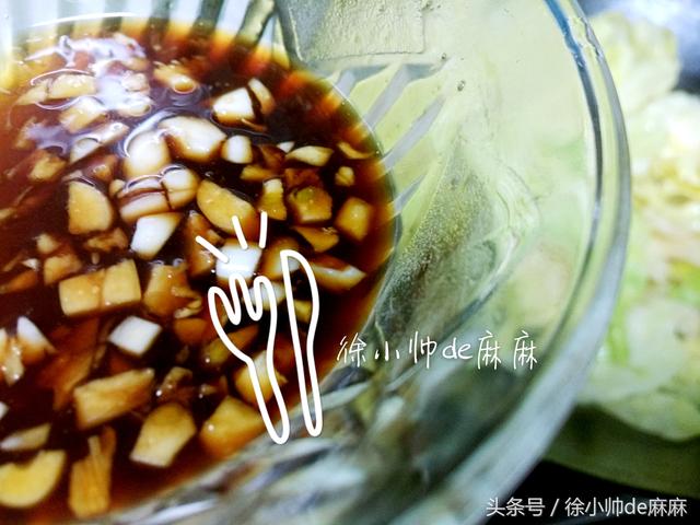 女人要多吃這個菜,這樣簡單炒好吃,常吃減少雀斑、緩解老年斑!