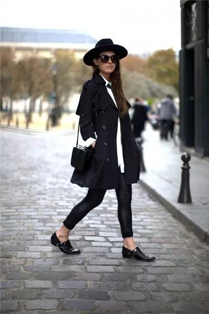 法國女人最鍾愛的單品，這條小黑褲還能流行一萬年！
