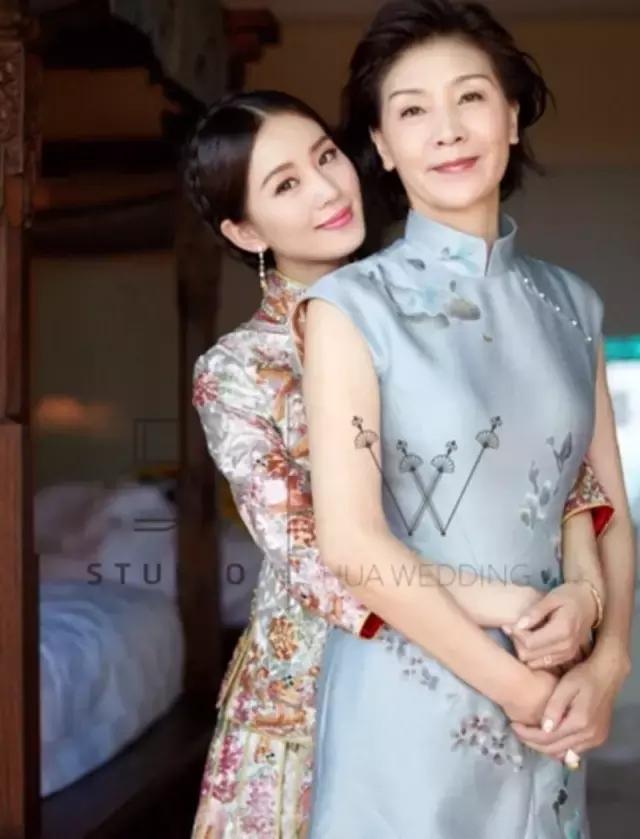 媽媽會打扮,是丈夫的福氣,更是子女的福氣