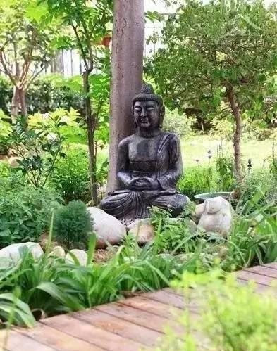 庭院風格|絢麗的自然主義,細說東南亞風格庭院的打造!