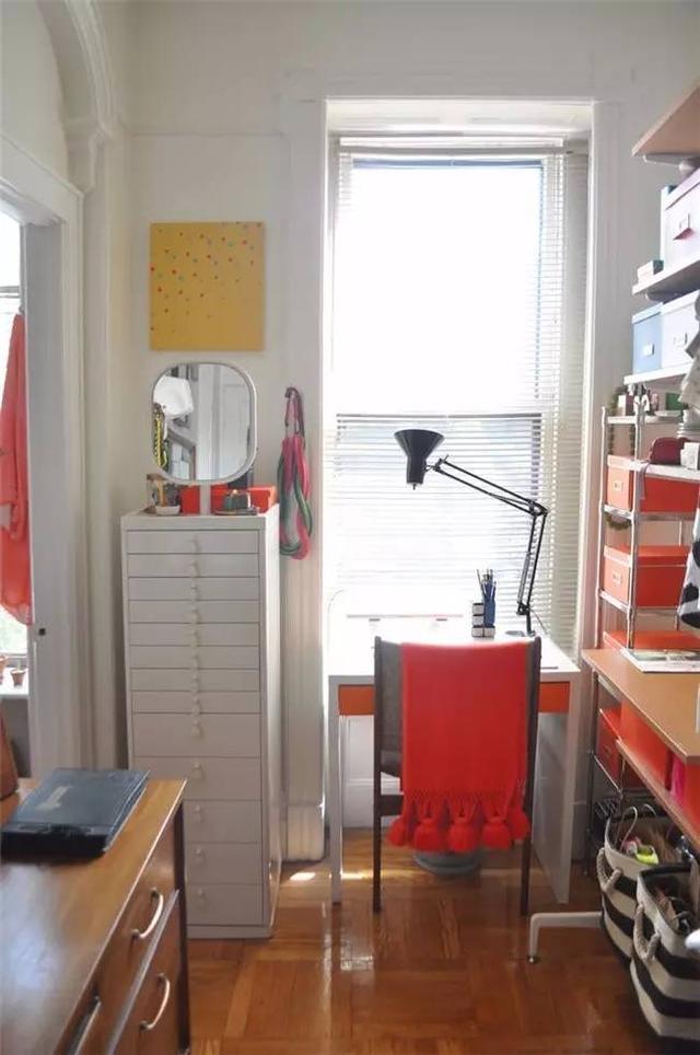 就算蝸居,也要擠出一個工作區