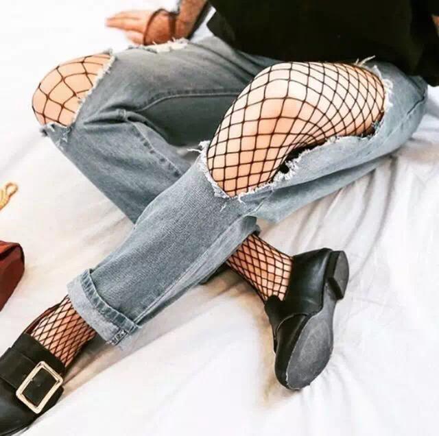時尚就是一個反潮，衣服夠破才夠時髦