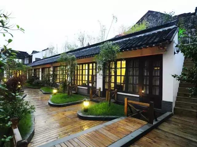 幸福就是:住著小院子,過著小日子