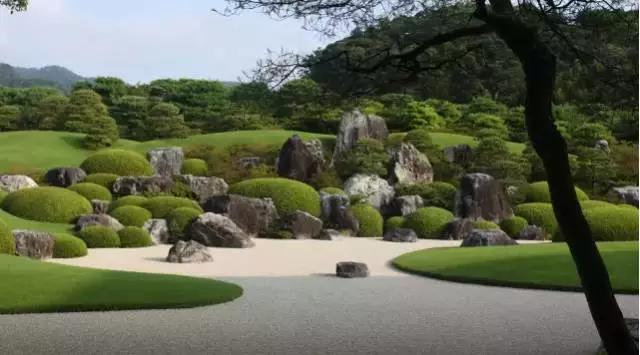 風景氛圍美如畫的日本庭院