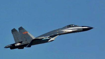 解放軍匹敵美F-15E最新重型戰鬥機，殺雞何用殲20大刀？