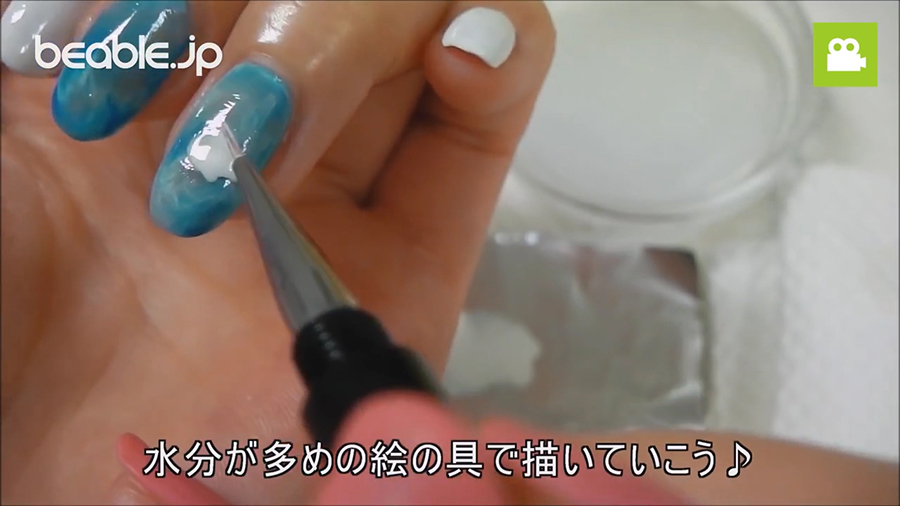 【Wow，你也可以自制日本水滴面指甲！】新年來咯，為自己的指甲畫美美吧，8個步驟非常Easy，快學起來吧！