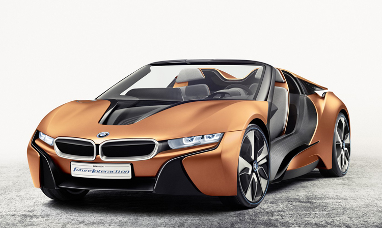 通通交給螢幕就對了!寶馬《BMW i Vision Future Interaction》&《i8 Mirrorless