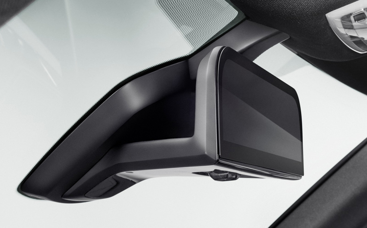 通通交給螢幕就對了!寶馬《BMW i Vision Future Interaction》&《i8 Mirrorless