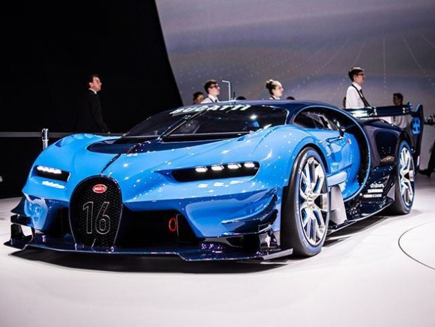 【 終極超級跑車Bugatti Chiron，極速可飆升達466km/h！】