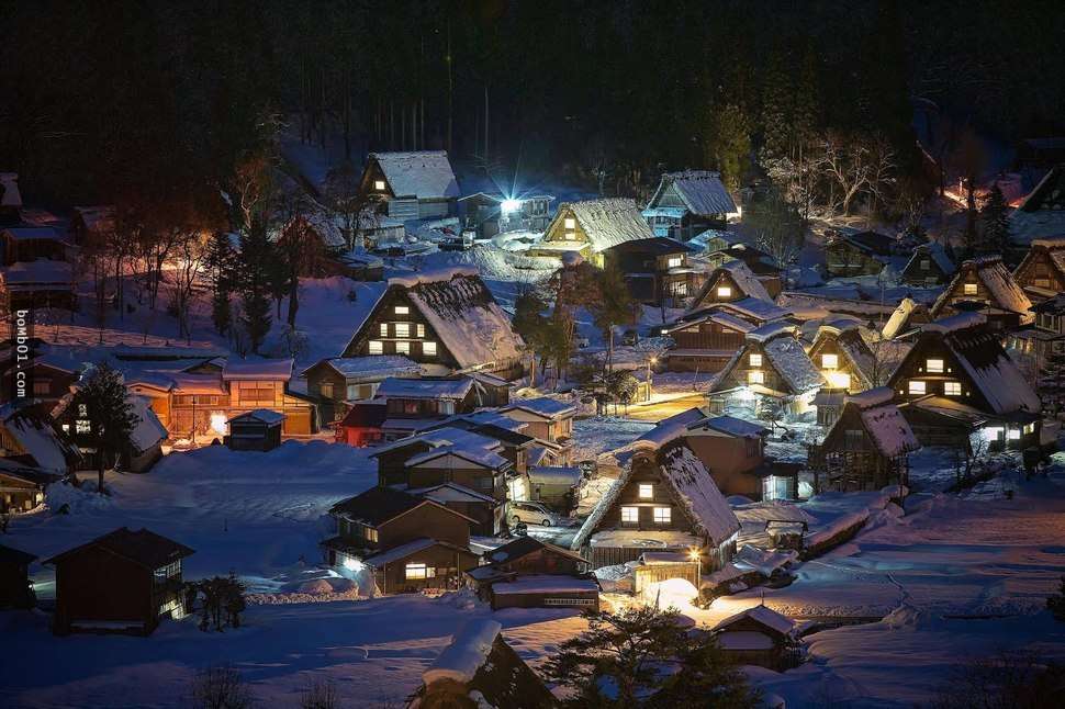 30個只要去過一次就會想住在那裡度過餘生的「冬日童話小鎮」！