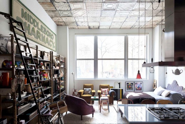 不要再羨慕了：5 個來自紐約的 Loft 風格公寓，給你裝潢靈感的時髦空間 4