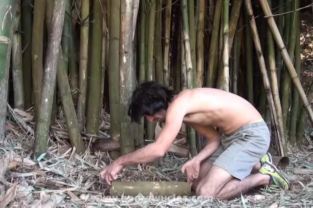 男子將一截竹子挖空放在地上，沒想到第二天神奇的事情發生了！