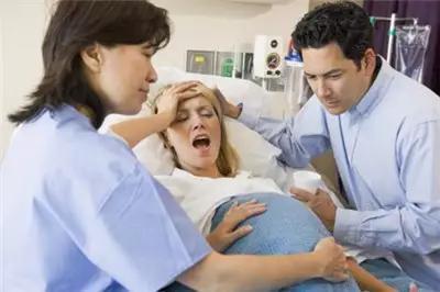 關於剖腹產和順產的12點，是孕媽都必須了解