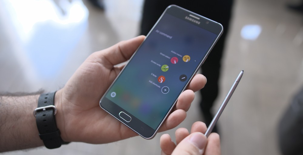 配置再曝光 ！Samsung Galaxy Note 6 將轉用 RBG OLED 螢幕？！另還有高低配版！
