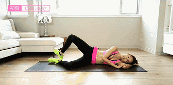 一張瑜伽墊，幾個簡單的動作，有效鍛煉到腰腹、臀、腿！