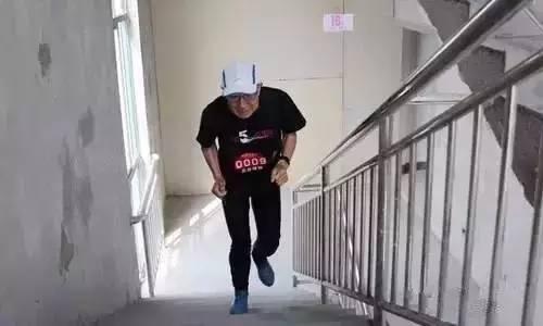 65歲以後,一個動作會令心腦血管崩潰,千萬別做!