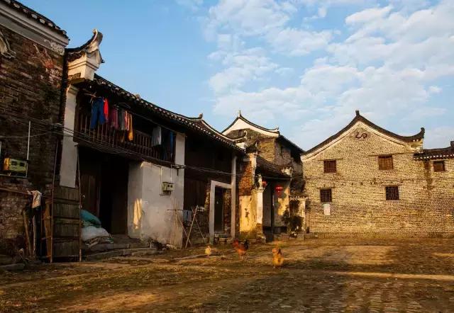 景美人少的10個中國小村鎮，今生一定要走一遍！