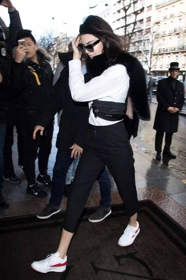 超模Kendall Jenner 親身示範50套私服穿搭