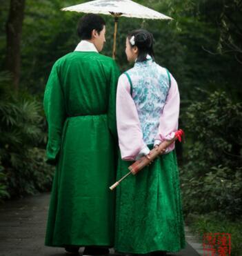 “關係再好,也要分寸;交情再深,也要距離”,說的真好