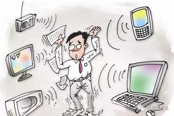 長時間面對電腦眼睛乾澀疲勞注意補充這些食物