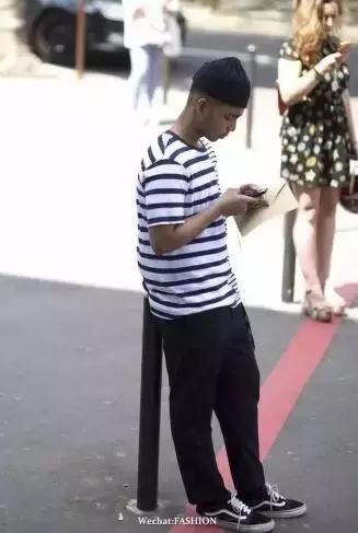 我們都該有的一件條紋衫