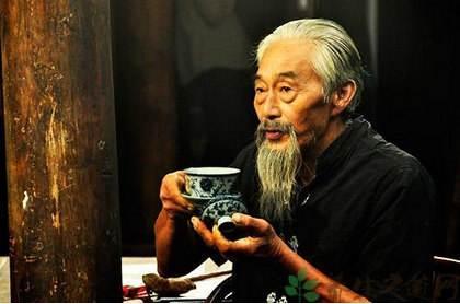 人過50後出現這些特徵,那一定會長壽,你能佔幾個?