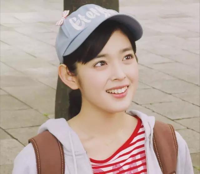 這樣紮頭發,氣質瞬間提升,太美了!