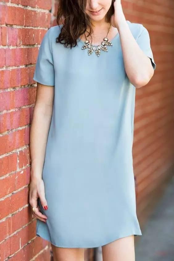 什麼顏色的衣服能在夏天清涼又顯白?
