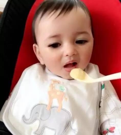 全球新晉最年輕美女,滿月傾城,半歲傾國!