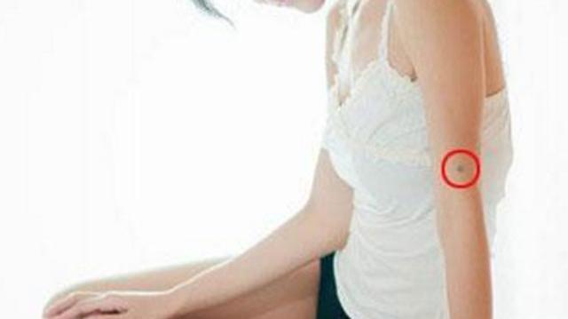 女生身上有這幾顆痣,一生福祿雙全,大富大貴