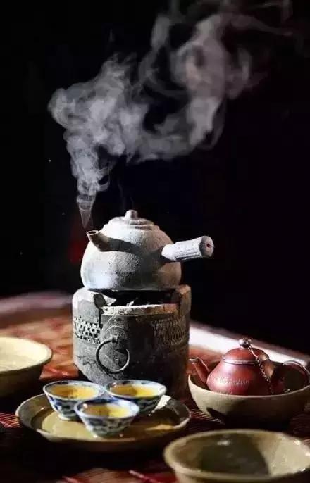 別太在意,人走茶涼,物是人非