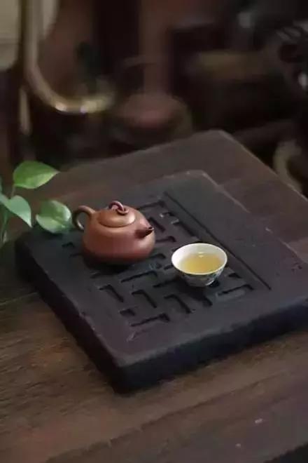 別太在意,人走茶涼,物是人非