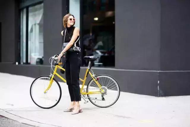 騎單車該怎麼穿，才能時髦地凹造型？