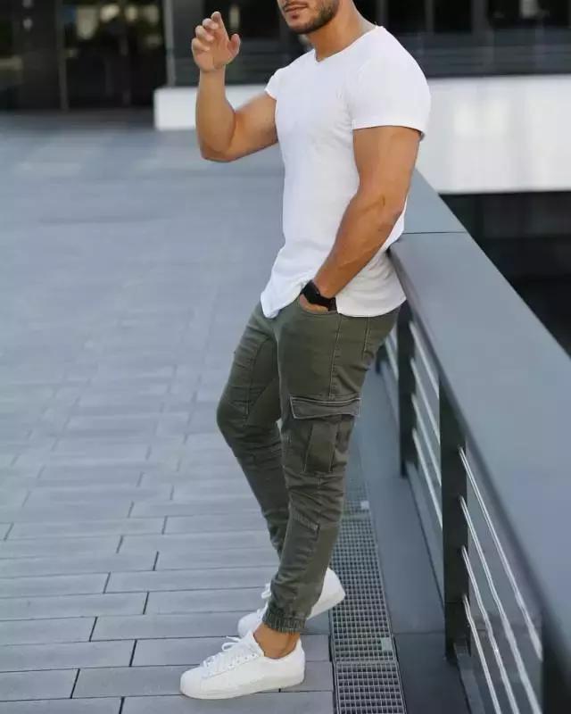 潮男的白T搭配法，5招凹成行走的荷爾蒙！