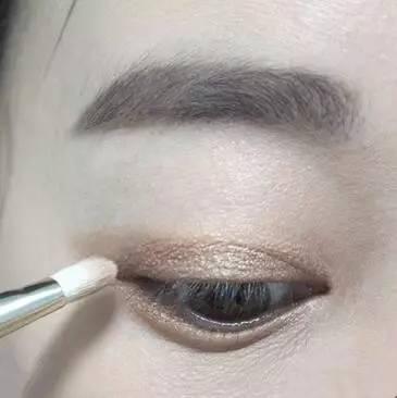 日常妝怎麼畫? 來,教你五款初學者必備最易上手の日常妝容!