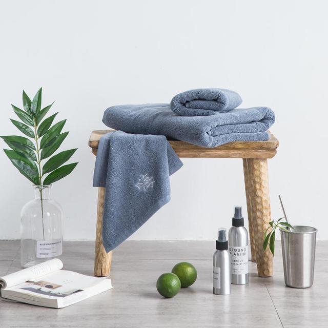 洗澡要想有情調，這些妙招要學好