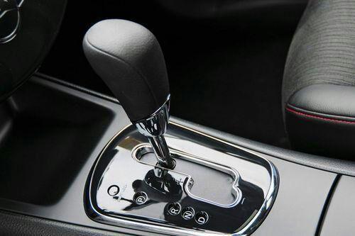 自動擋的車這樣開? 分分鐘會毀了你的車